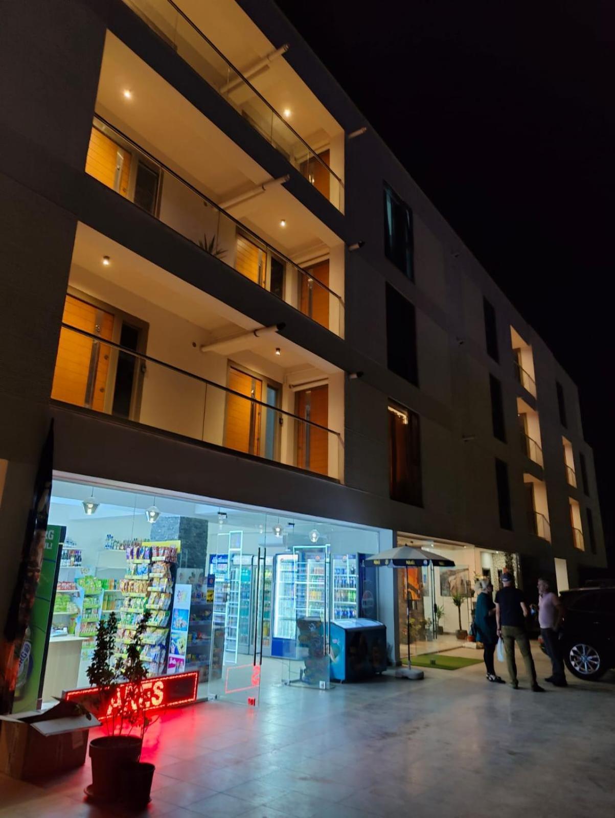 White Boutique Hotel- Eforie Nord Esterno foto