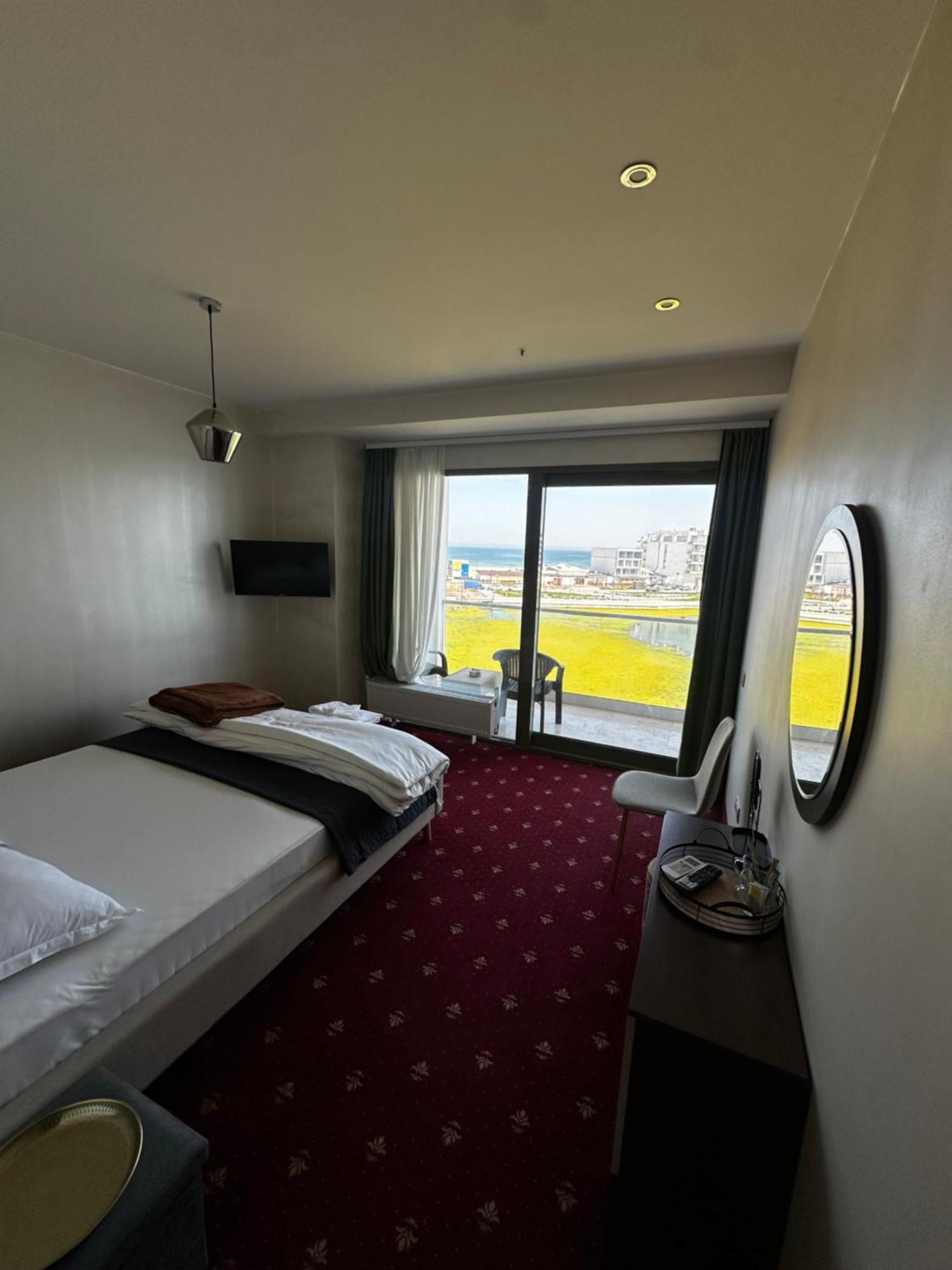 White Boutique Hotel- Eforie Nord Esterno foto