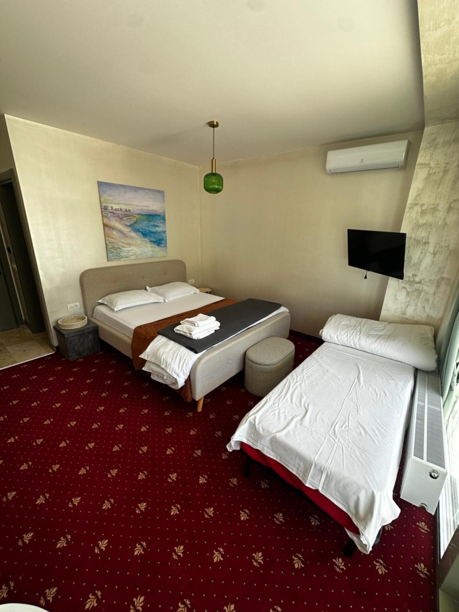 White Boutique Hotel- Eforie Nord Esterno foto