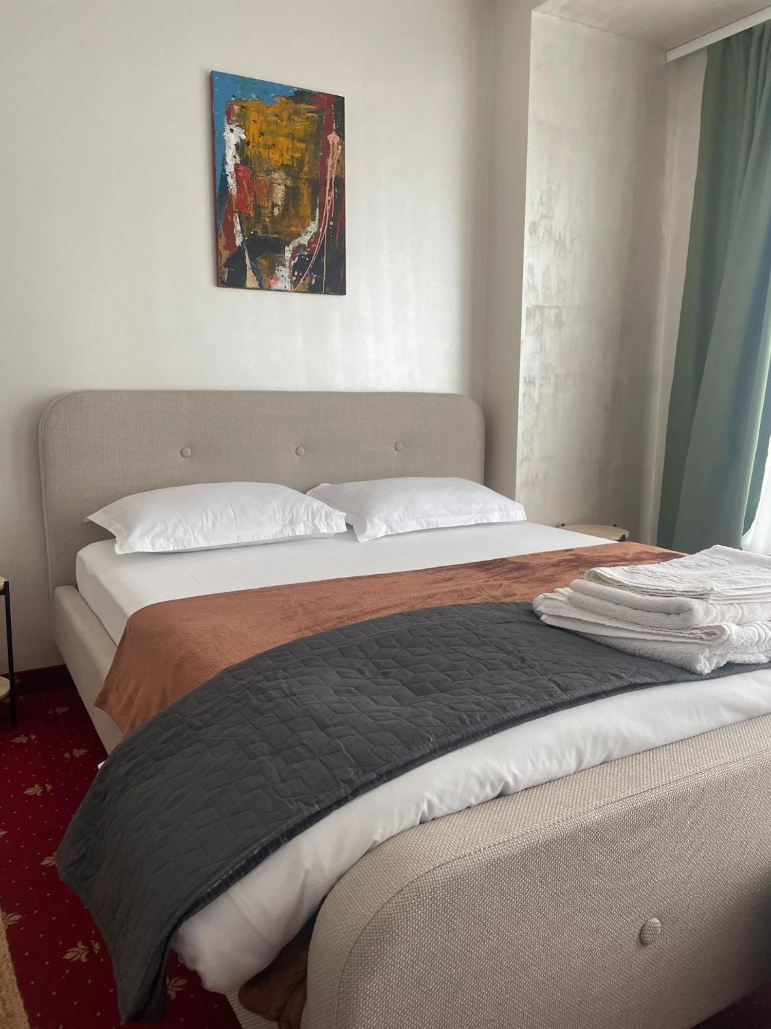 White Boutique Hotel- Eforie Nord Esterno foto